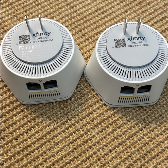 2 Xfinity xFi Pods (used but in good condition) - Picture 3 of 3
